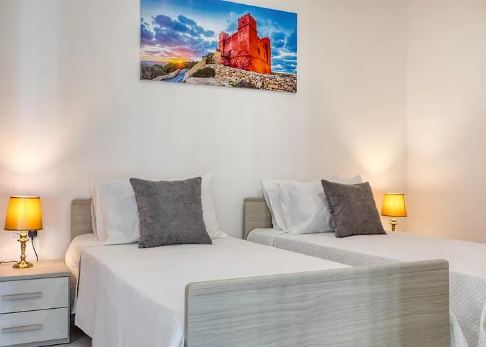 New! Sant Anna Residences, 6 By Sf Homes Марсаскала