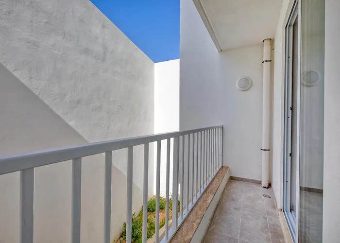 New! Sant Anna Residences, 6 By Sf Homes * Марсаскала