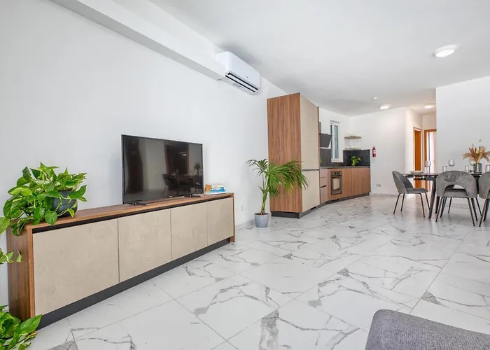 New! Sant Anna Residences, 6 By Sf Homes Апартаменты *