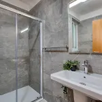 New! Sant Anna Residences, 6 By Sf Homes Lägenhet